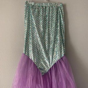 NWOT Mermaid Skirt L/XL